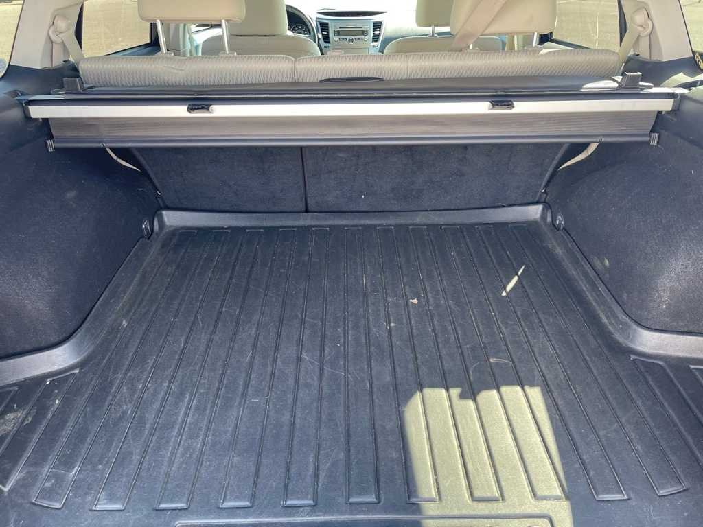 Thumbnail: 2010 Subaru Outback - 13