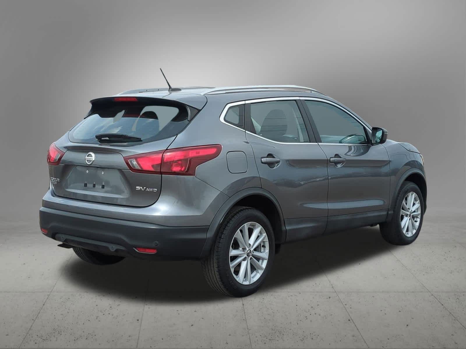 Thumbnail: 2019 Nissan Rogue Sport - 6