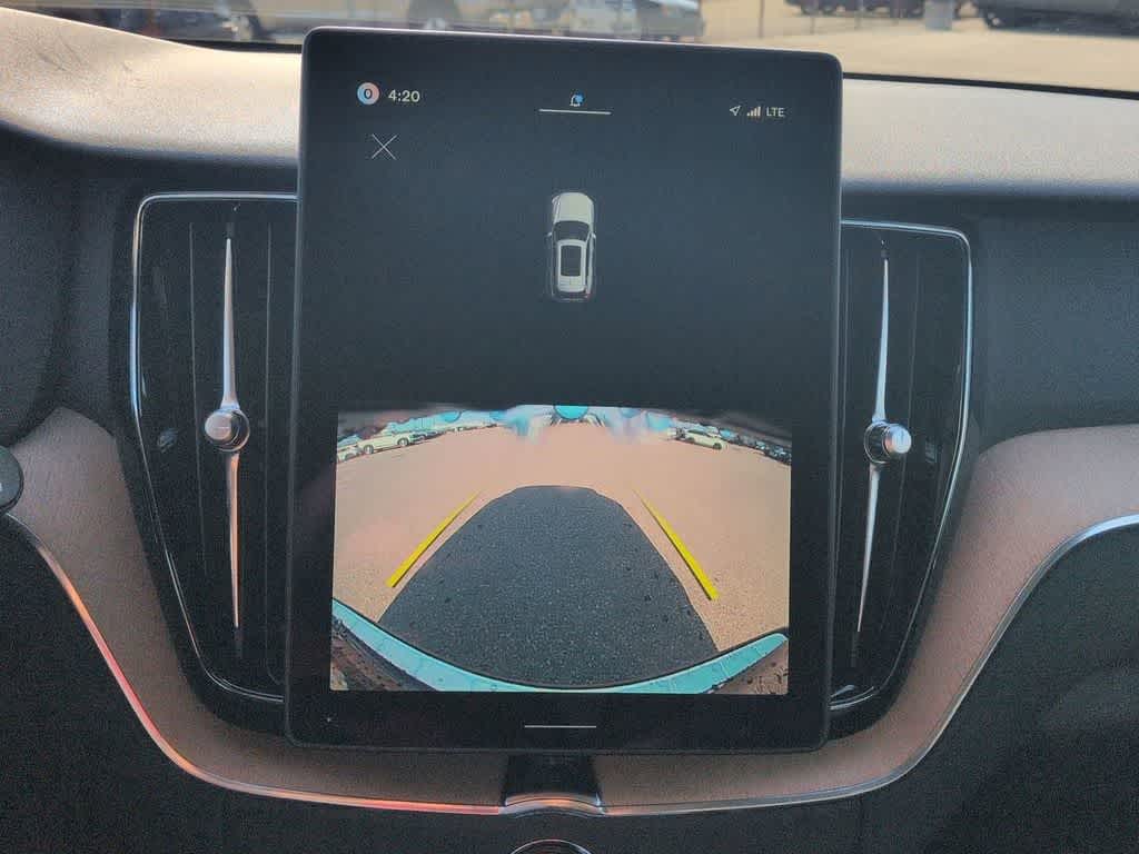 Thumbnail: 2026 Volvo XC60 - 30