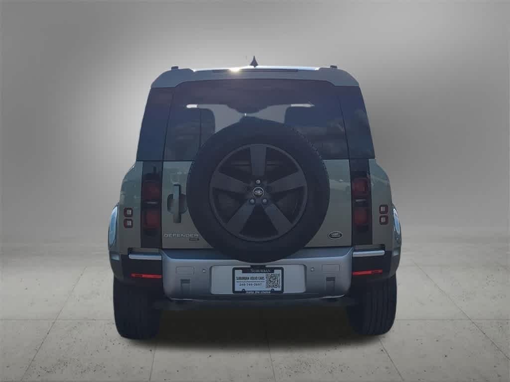 Thumbnail: 2022 Land Rover Defender - 5