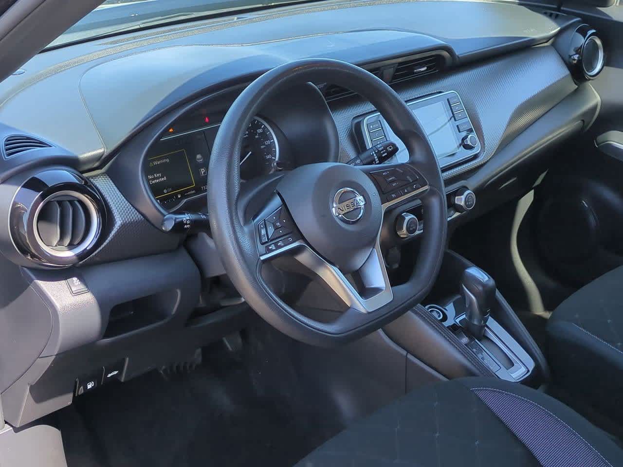 Thumbnail: 2019 Nissan Kicks - 2