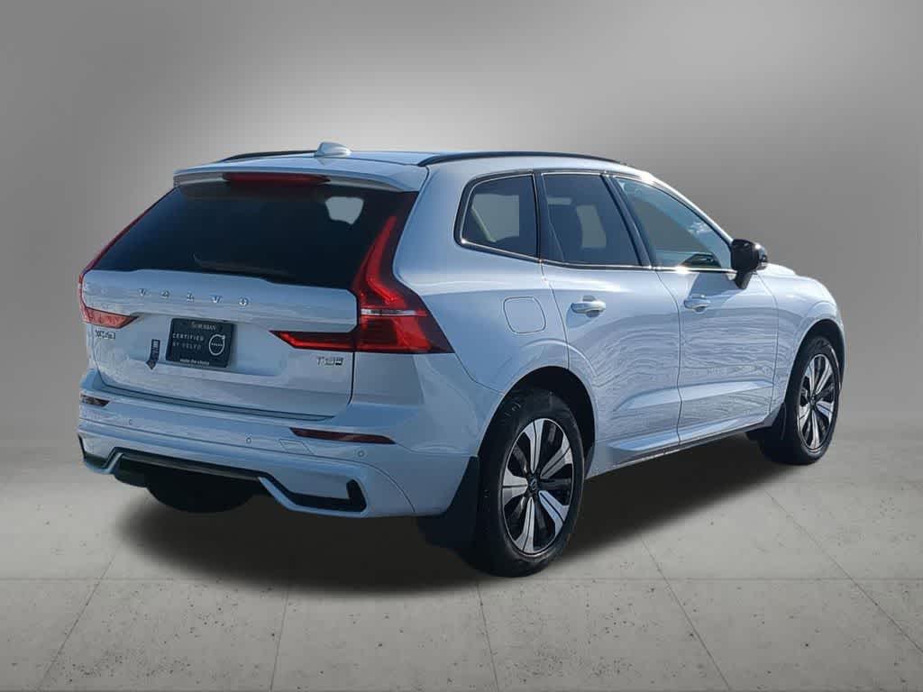 Thumbnail: 2025 Volvo XC60 - 6