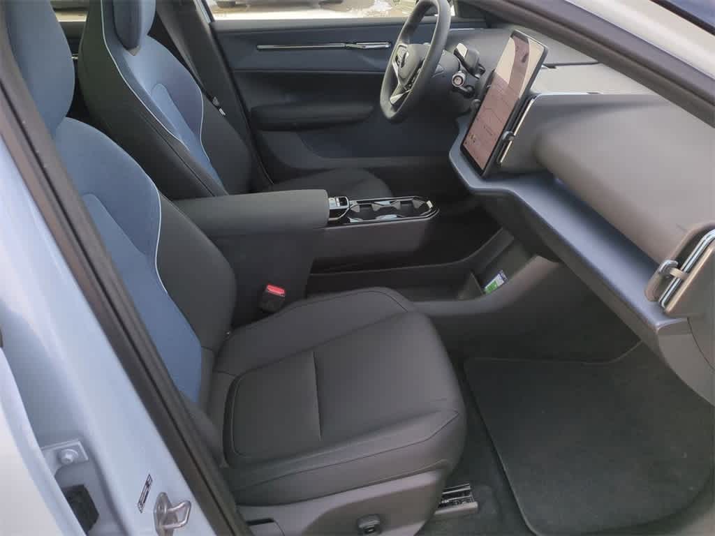 Thumbnail: 2025 Volvo EX30 - 14