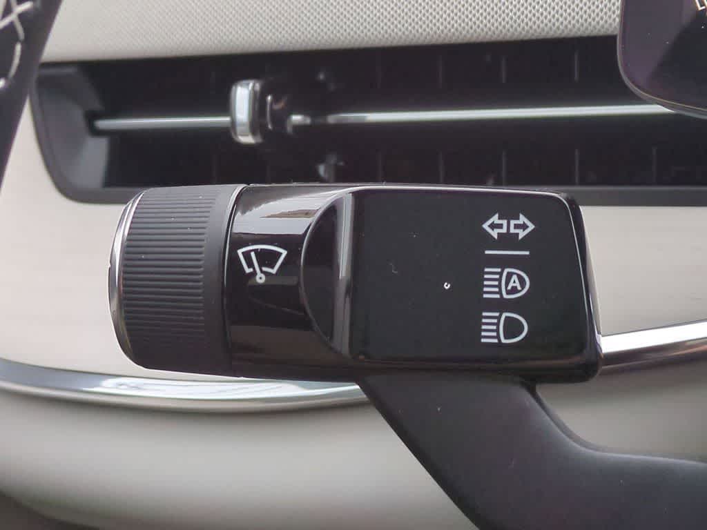 Thumbnail: 2025 Volvo EX90 - 27