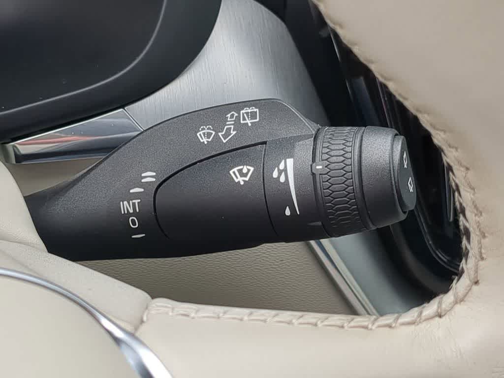 Thumbnail: 2019 Volvo XC60 - 24