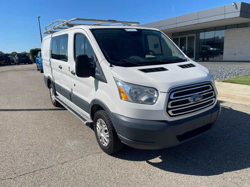 Thumbnail: 2016 Ford Transit Series - 7