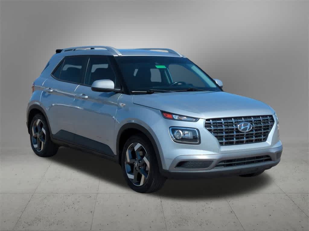 Thumbnail: 2021 Hyundai Venue - 8