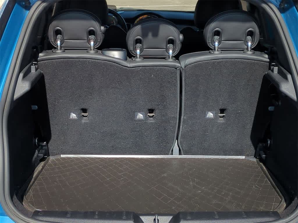 Thumbnail: 2022 MINI Cooper Hardtop - 33