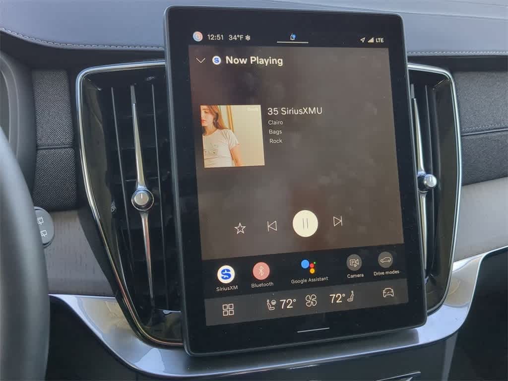 Thumbnail: 2025 Volvo XC90 - 28