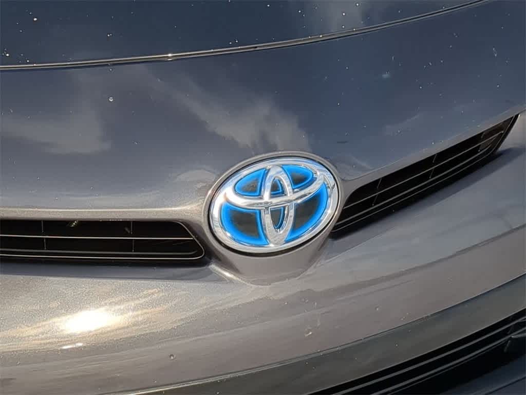 Thumbnail: 2014 Toyota Prius - 11