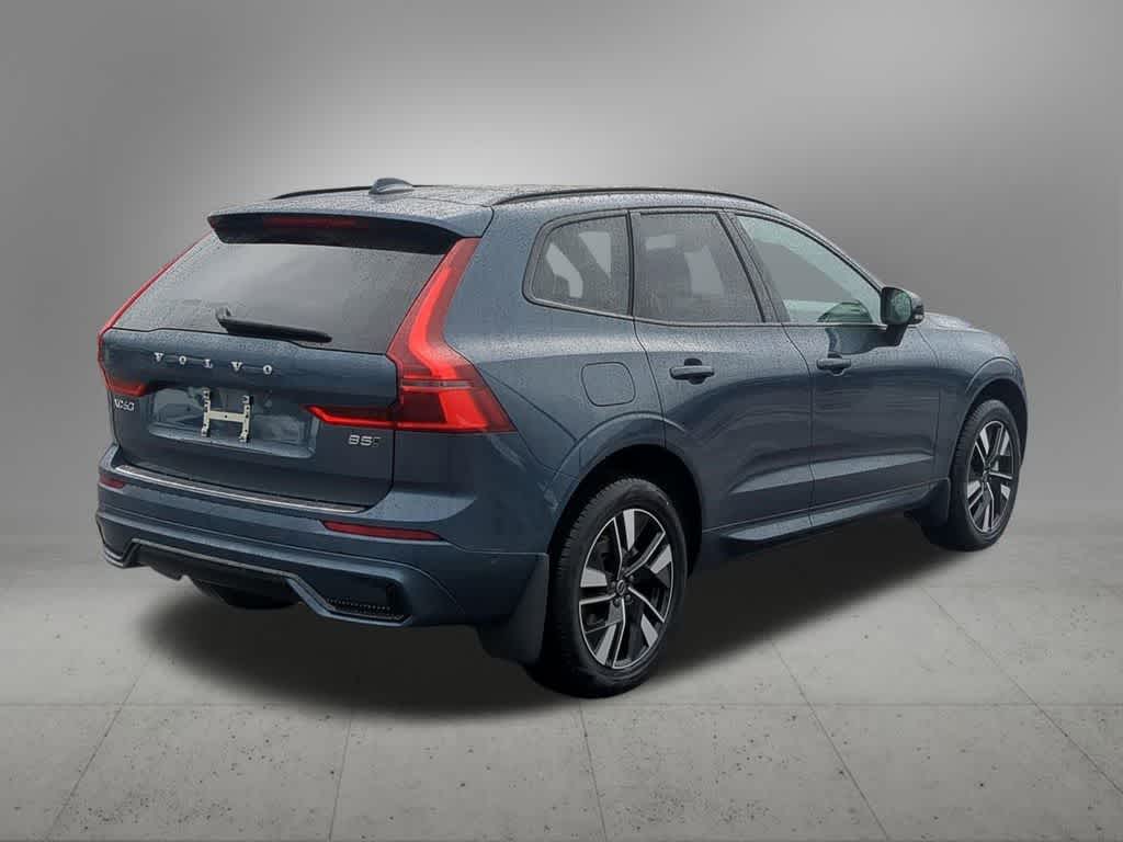 Thumbnail: 2026 Volvo XC60 - 6