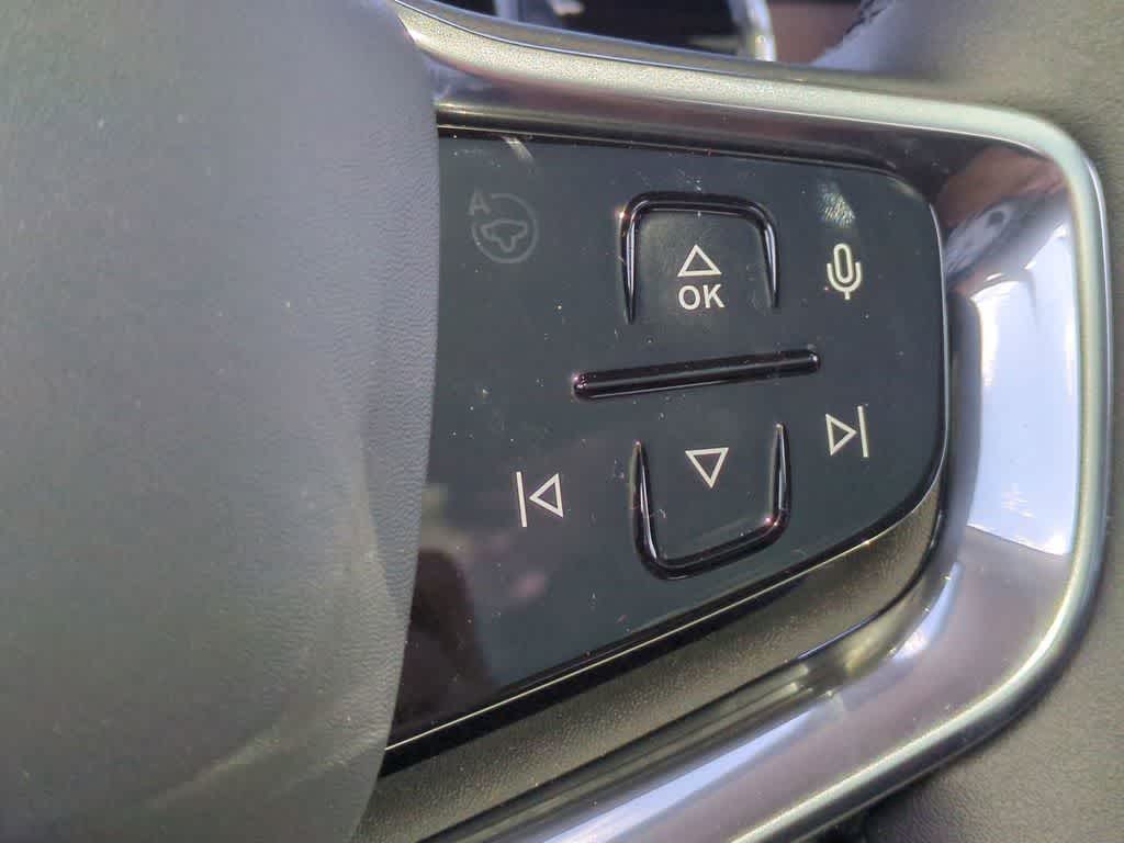 Thumbnail: 2025 Volvo EX90 - 24