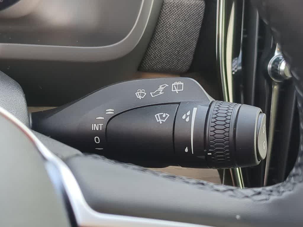 Thumbnail: 2026 Volvo XC90 - 26