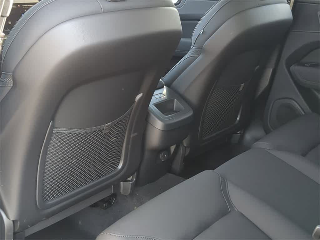 Thumbnail: 2026 Volvo XC60 - 17