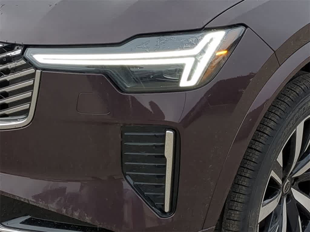 Thumbnail: 2026 Volvo XC90 - 10