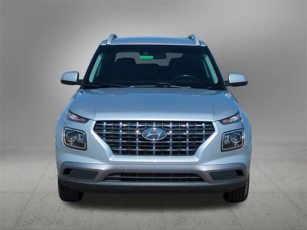Thumbnail: 2021 Hyundai Venue - 9