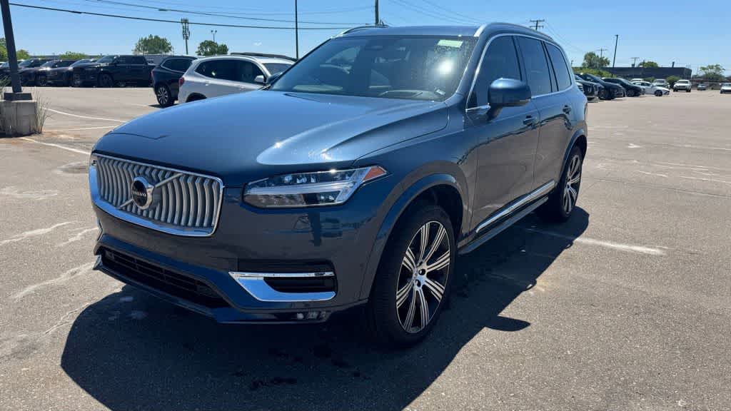 2025 Volvo XC90 B6 Ultra Bright 7-Seater 4WD's photo