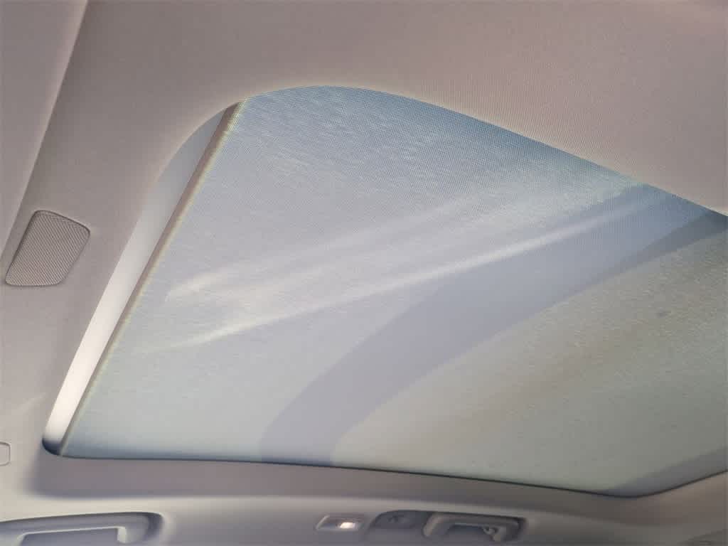 Thumbnail: 2026 Volvo XC90 - 17