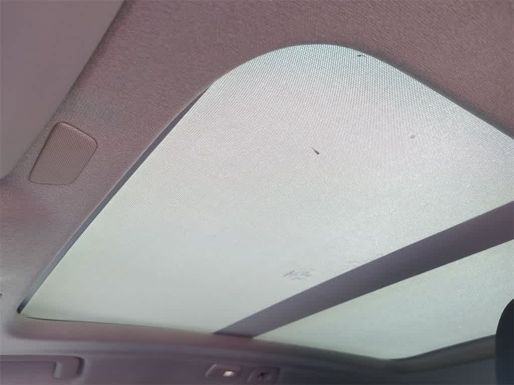 Thumbnail: 2026 Volvo XC40 - 18