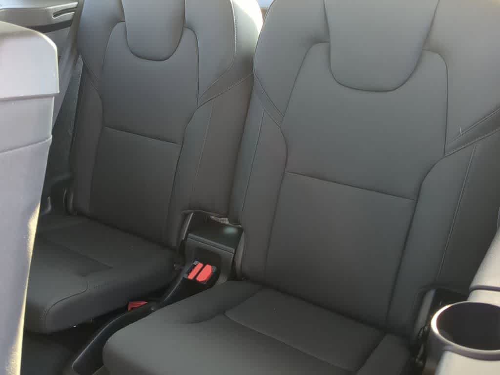 Thumbnail: 2026 Volvo XC90 - 20