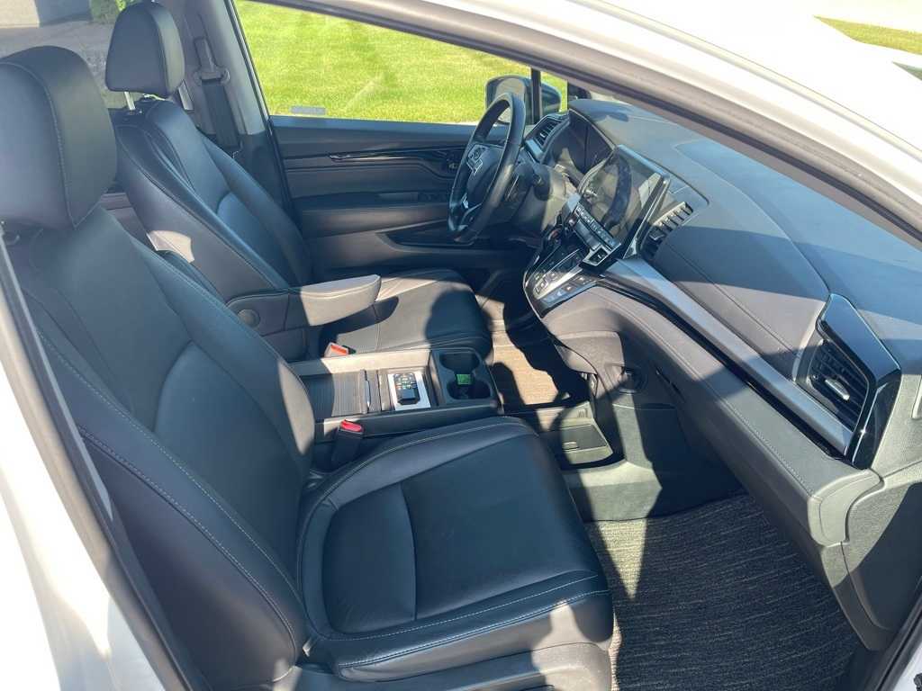 Thumbnail: 2021 Honda Odyssey - 11