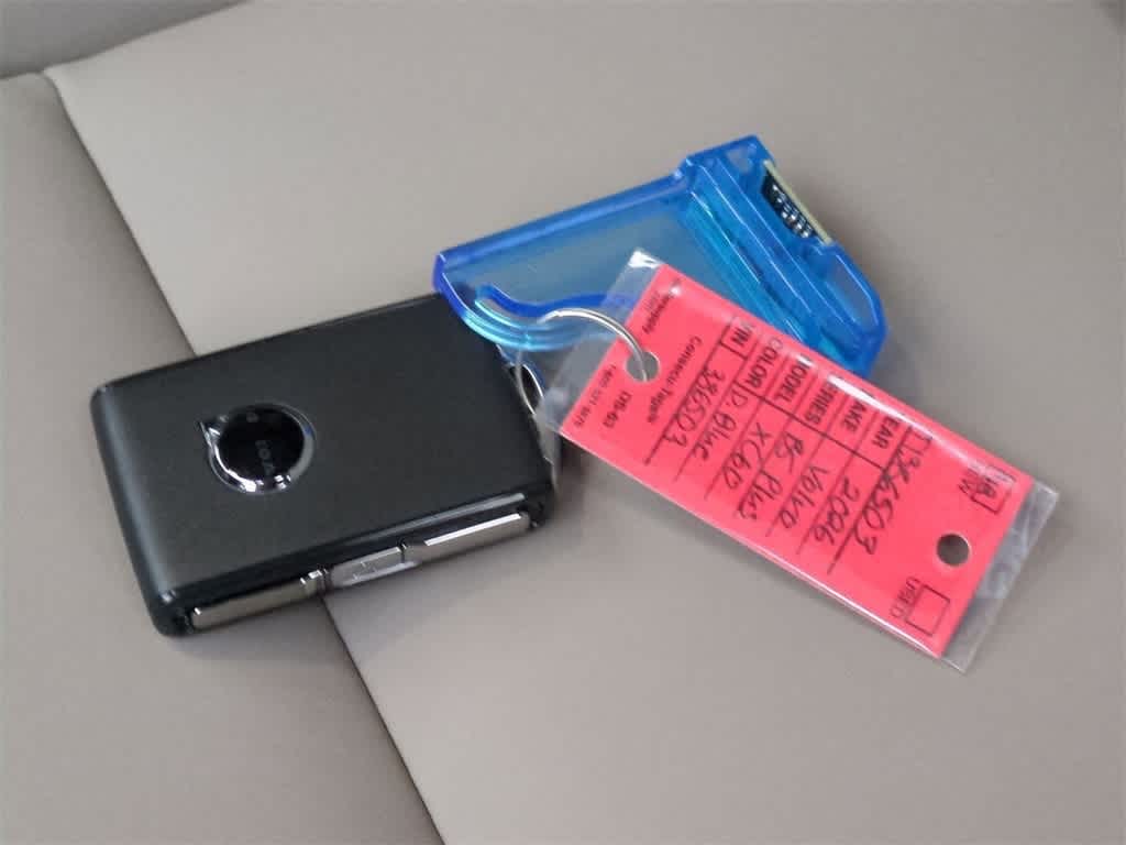 Thumbnail: 2026 Volvo XC60 - 34