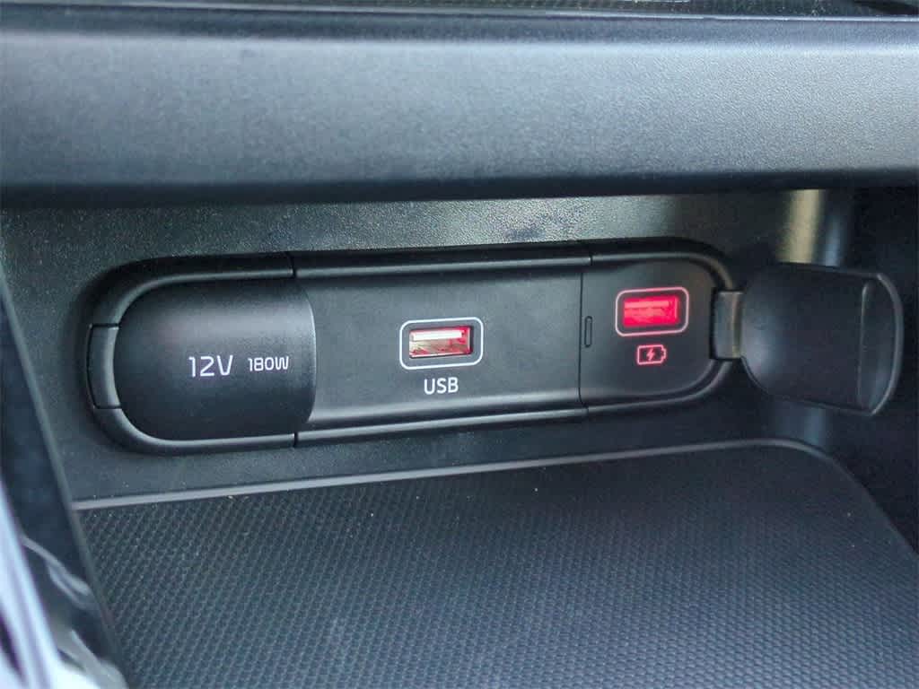 Thumbnail: 2024 Kia Forte - 24