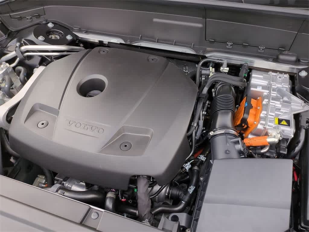 Thumbnail: 2025 Volvo XC90 - 13