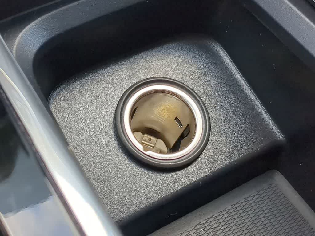 Thumbnail: 2026 Volvo XC60 - 29