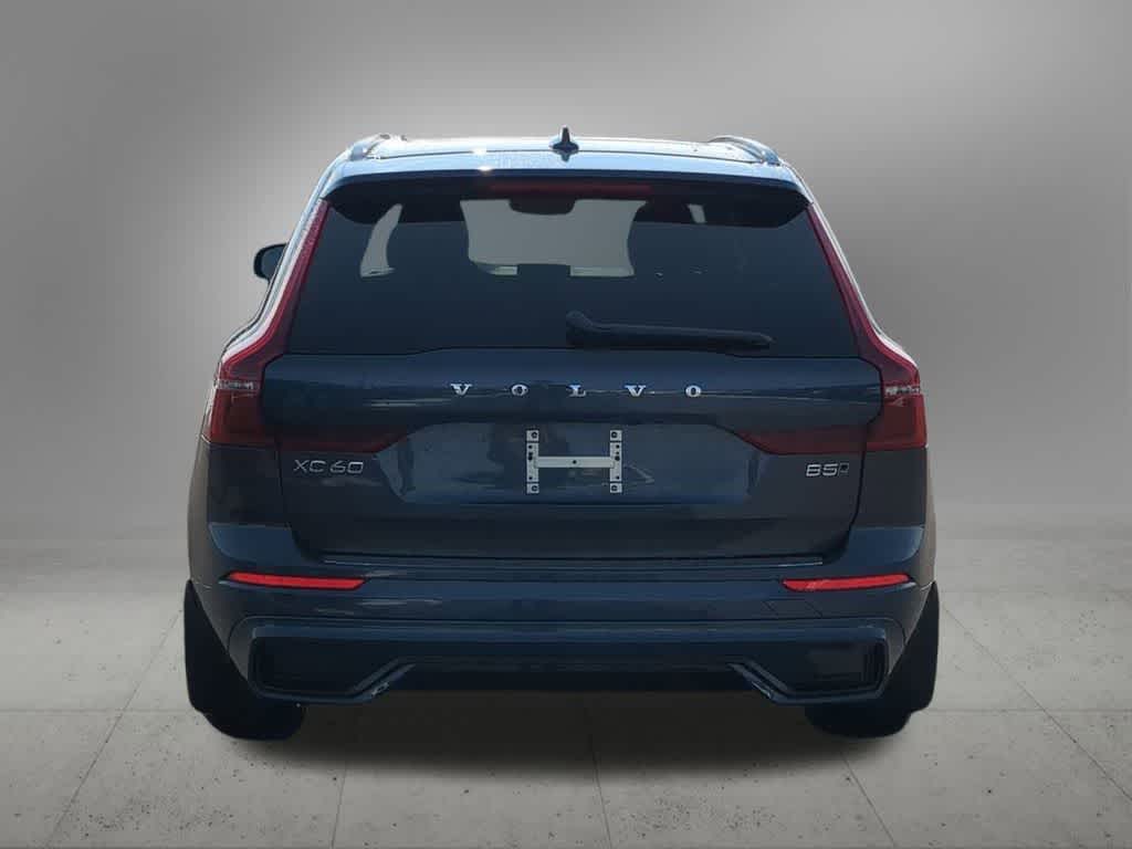 Thumbnail: 2026 Volvo XC60 - 5