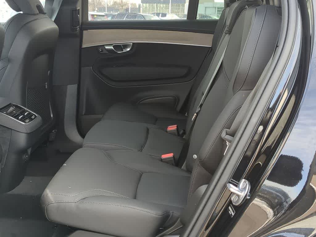 Thumbnail: 2026 Volvo XC90 - 18