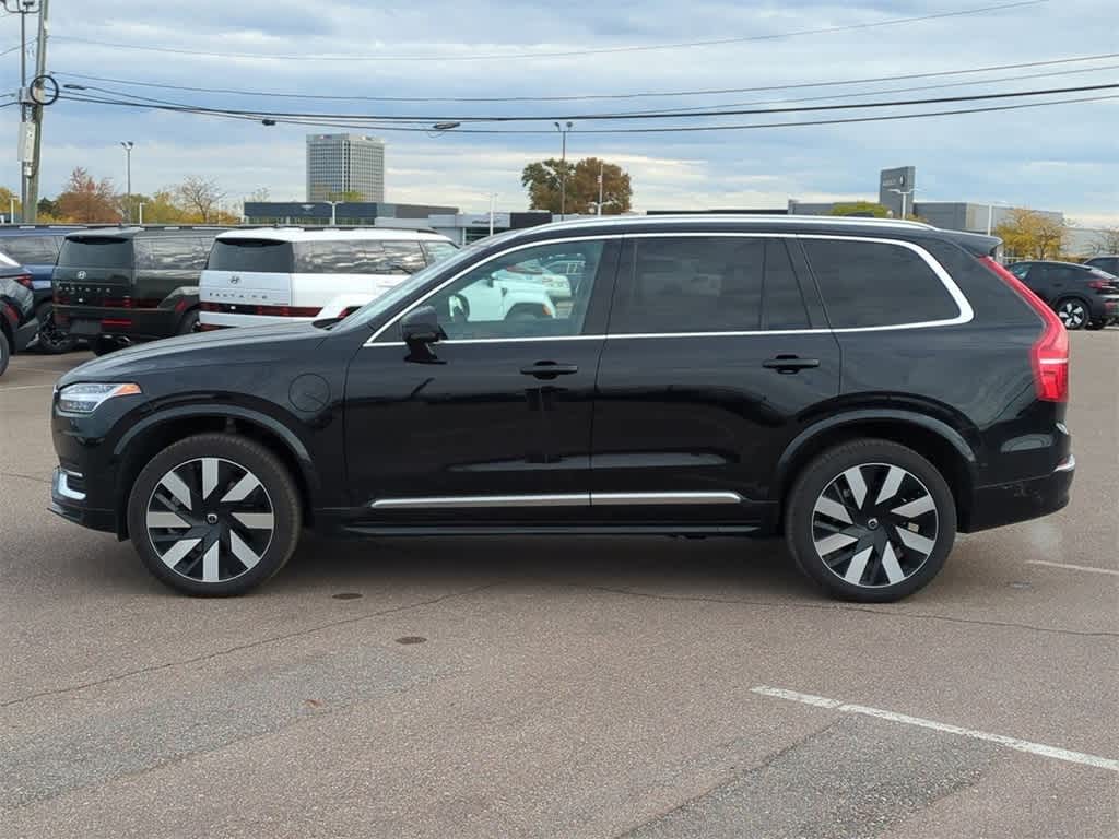 Thumbnail: 2025 Volvo XC90 - 3