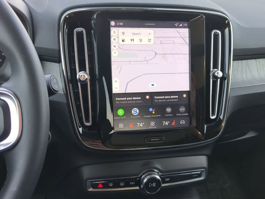 Thumbnail: 2026 Volvo XC40 - 26