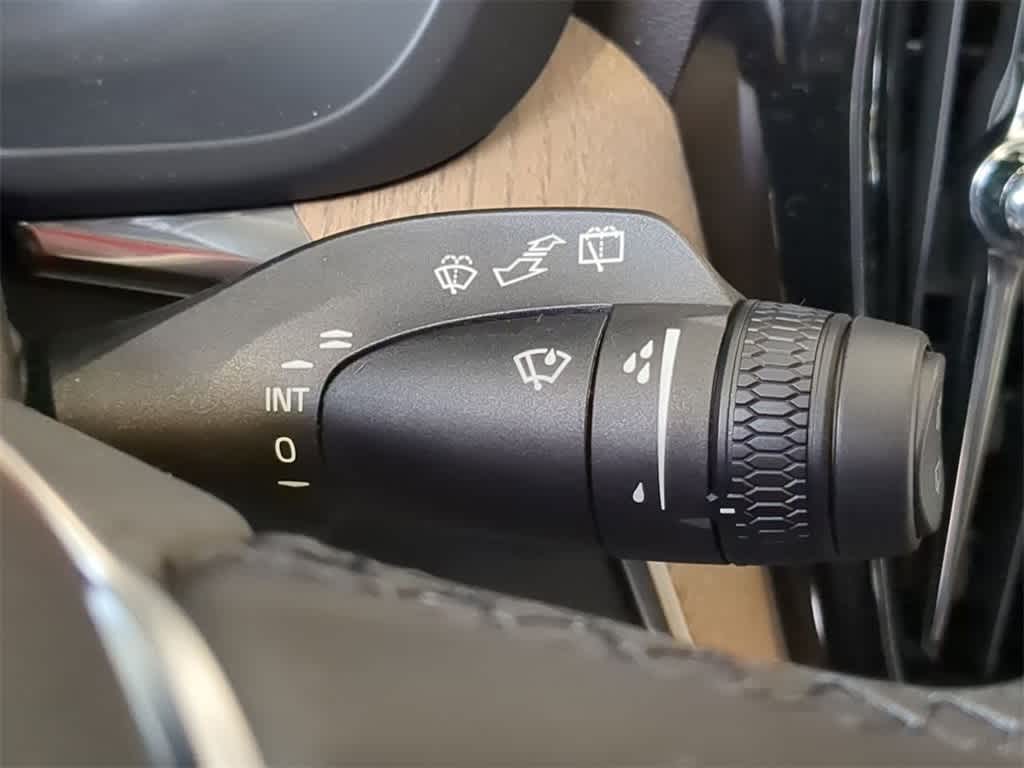 Thumbnail: 2026 Volvo XC60 - 17