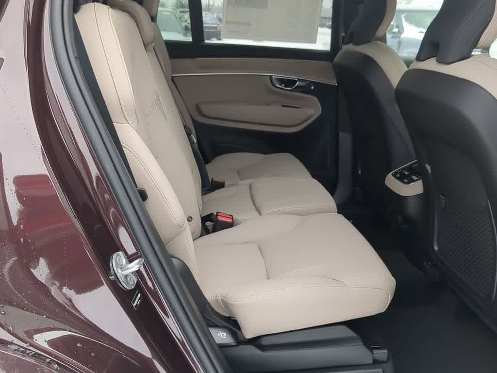 Thumbnail: 2026 Volvo XC90 - 19