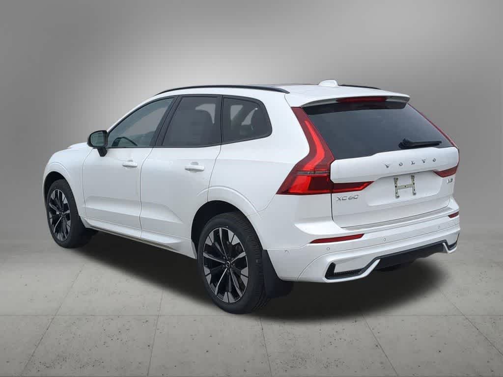 Thumbnail: 2026 Volvo XC60 - 4