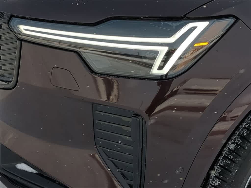 New 2026 Volvo XC90 B6 Ultra Dark Theme 7-Seater SUV