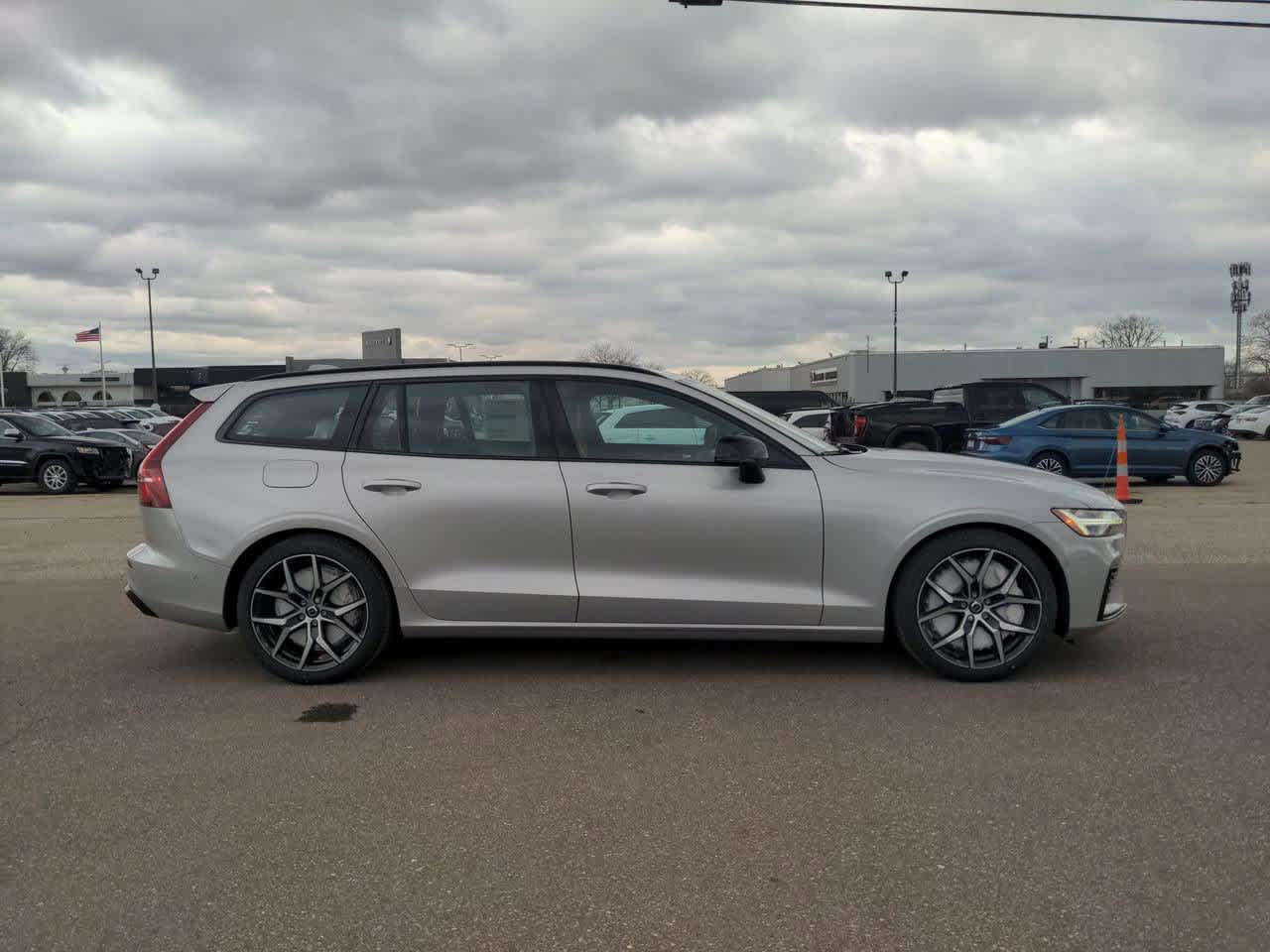 2024 Volvo V60 T8 Polestar 7