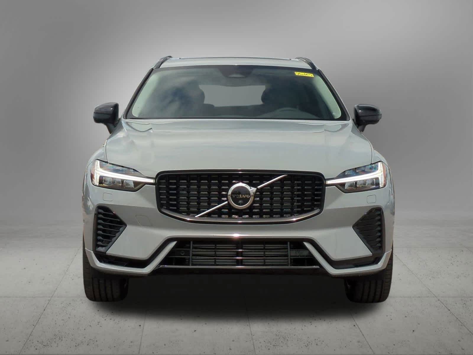 2025 Volvo XC60 Recharge Core 9