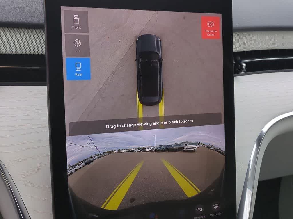 Thumbnail: 2025 Volvo EX90 - 30