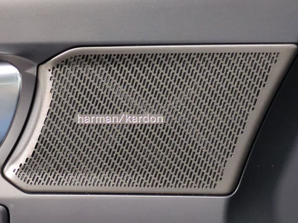 Thumbnail: 2026 Volvo XC40 - 30