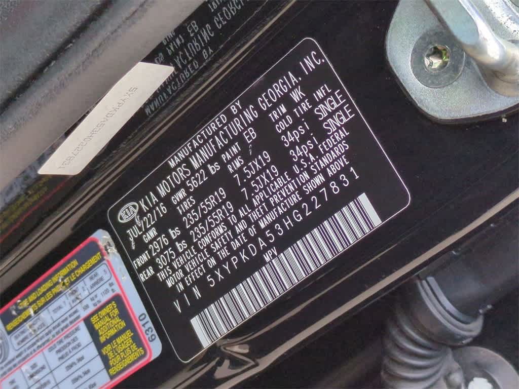 Thumbnail: 2017 Kia Sorento - 30