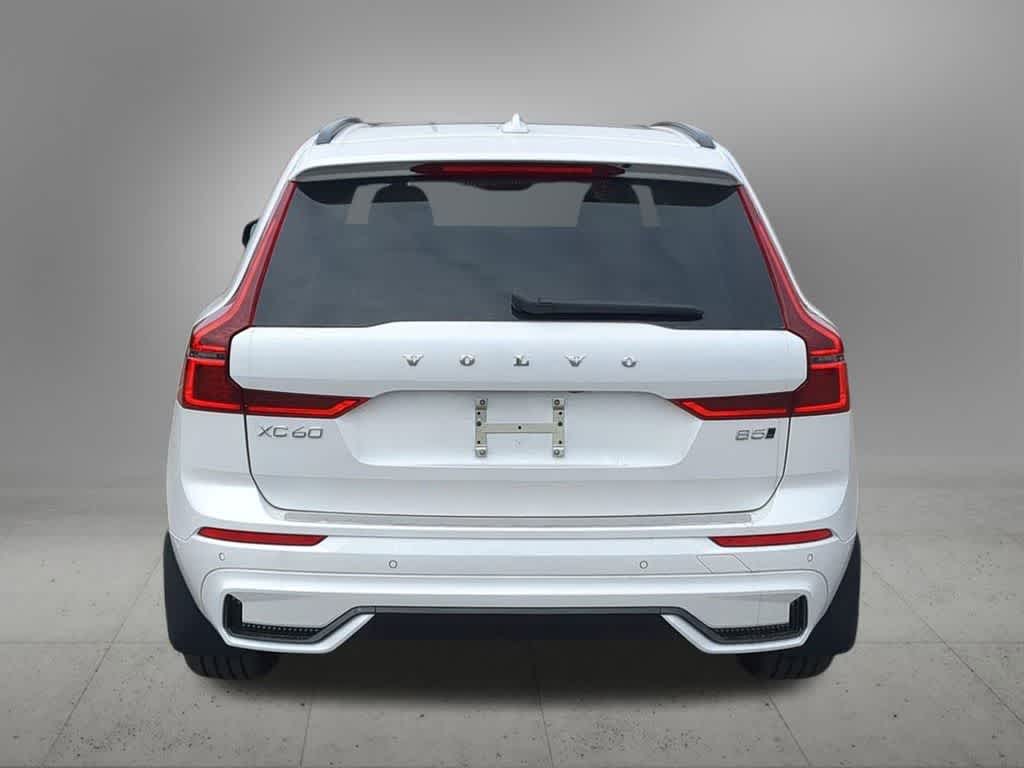 Thumbnail: 2026 Volvo XC60 - 5