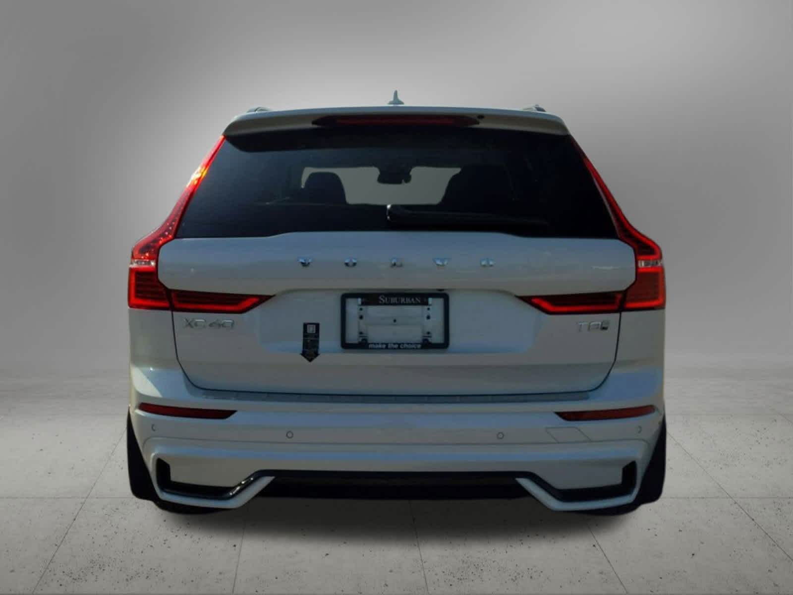 Thumbnail: 2025 Volvo XC60 - 5