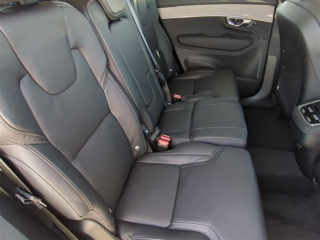 Thumbnail: 2026 Volvo XC90 - 19