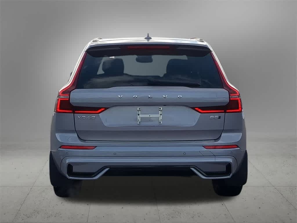 Thumbnail: 2026 Volvo XC60 - 5