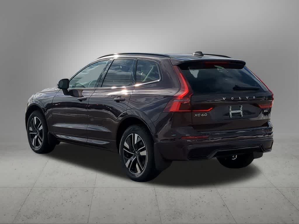 Thumbnail: 2026 Volvo XC60 - 4