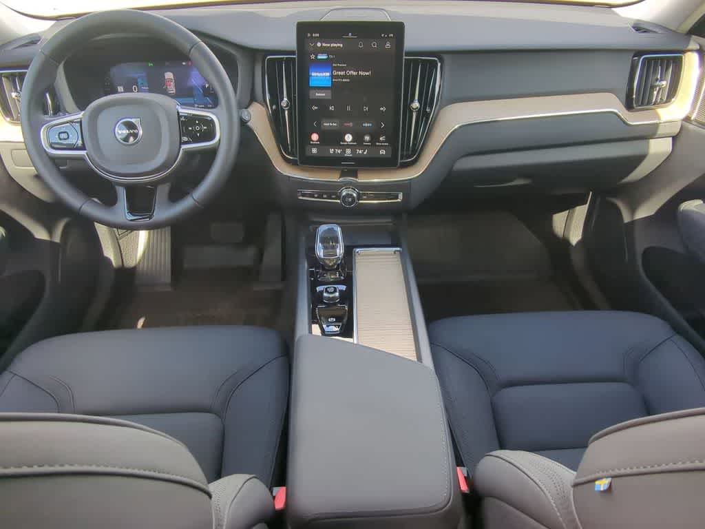 Thumbnail: 2026 Volvo XC60 - 14