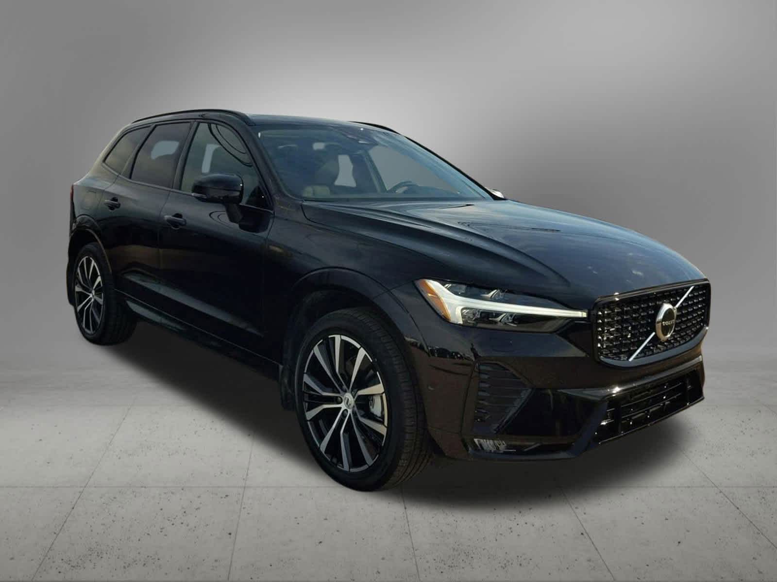 Thumbnail: 2025 Volvo XC60 - 8