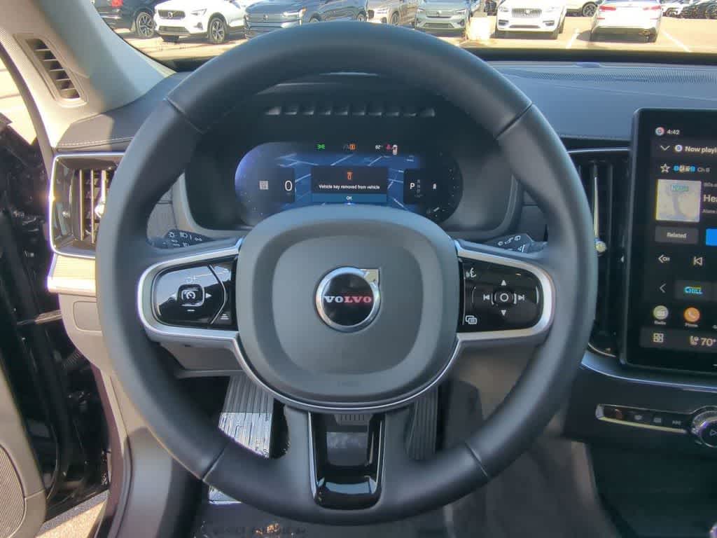 Thumbnail: 2026 Volvo XC90 - 21